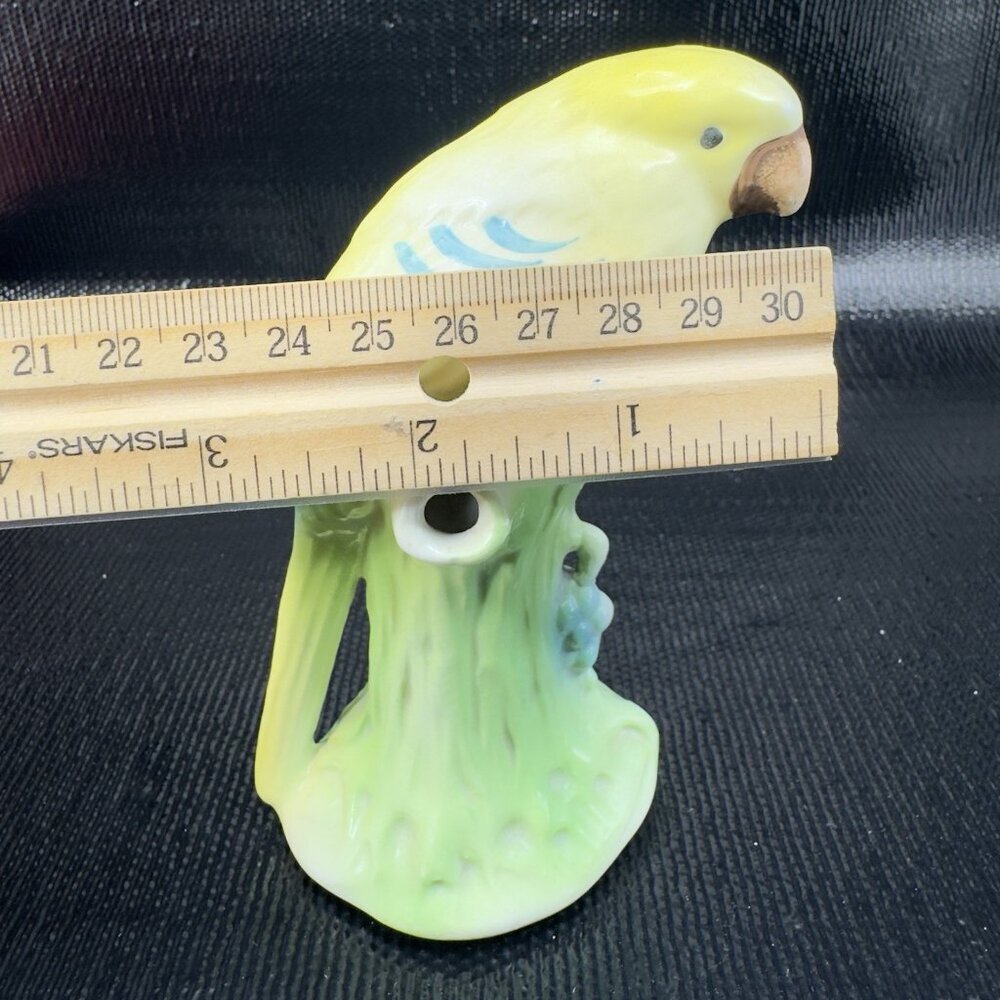 Vintage Czech Pottery Parrot Bird Vase Flower Frog Porcelain Figurine Rattles - Picture 5 of 9